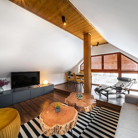 Cozy Mountain Attic Apartment In High Tatras Vel'ka Lomnica Exteriör bild