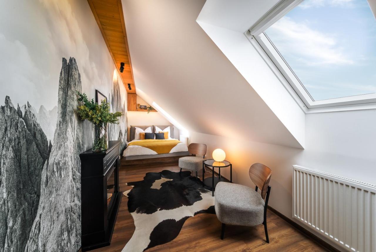 Cozy Mountain Attic Apartment In High Tatras Vel'ka Lomnica Exteriör bild